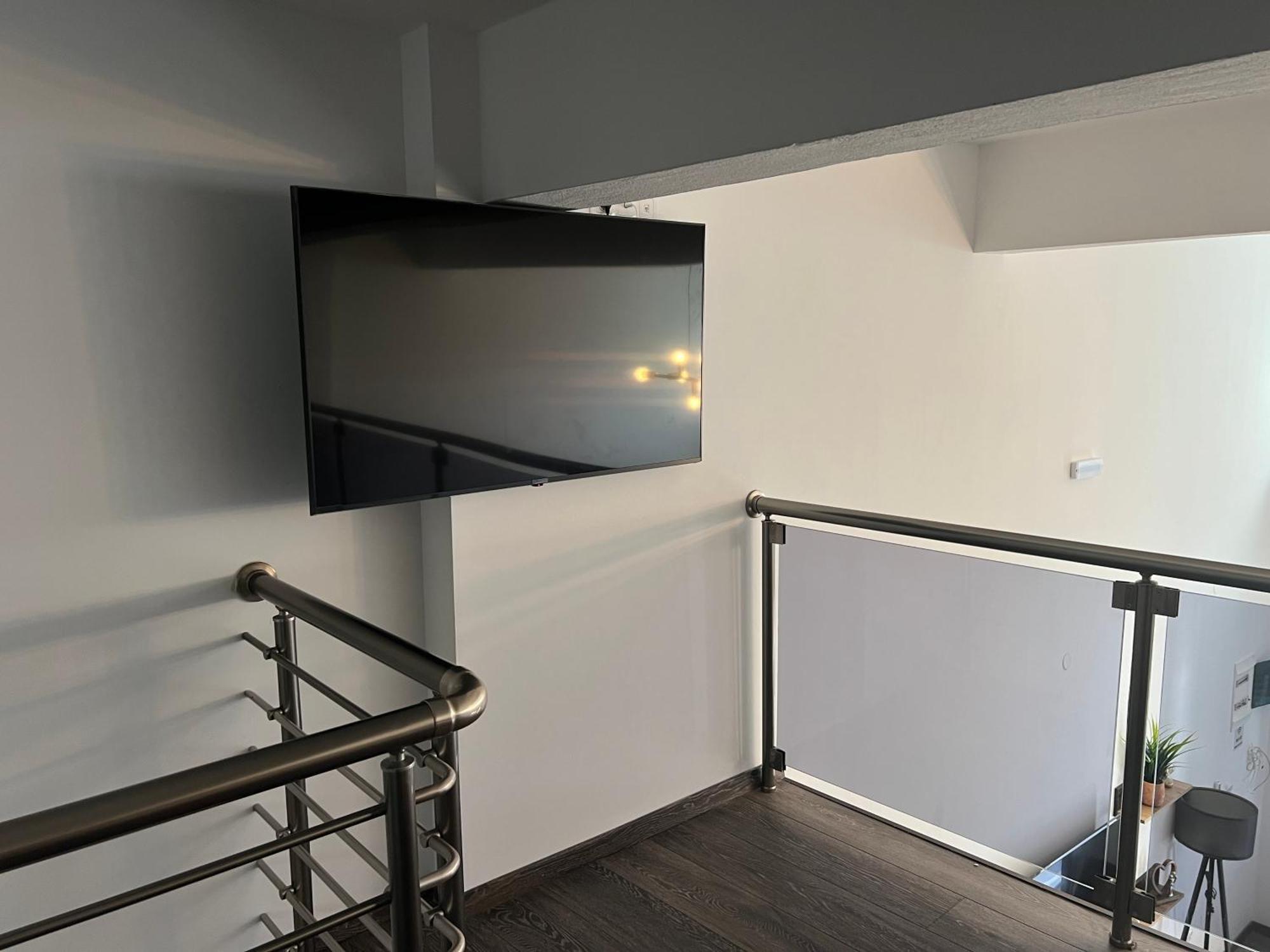 شقة Elegant Loft 2 أليكسانثيربوليس المظهر الخارجي الصورة